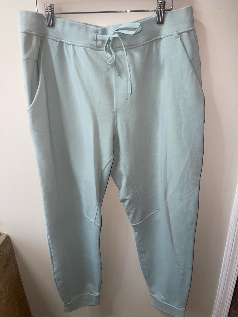 Lululemon Men's Drawstring Jogger Pants